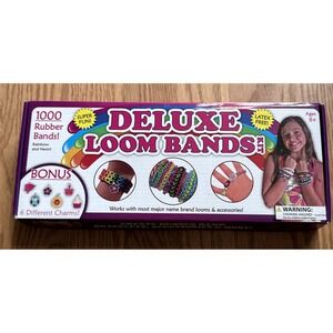 Deluxe Loom Bands Kit Latex Free 1000 rubber‎ bands, 6 Charms, Loom Board NEW